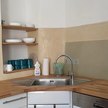 Σπίτι διακοπών Ferienhaeuschen Mit Hof In *