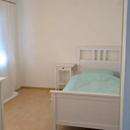 Σπίτι διακοπών Ferienhaeuschen Mit Hof In