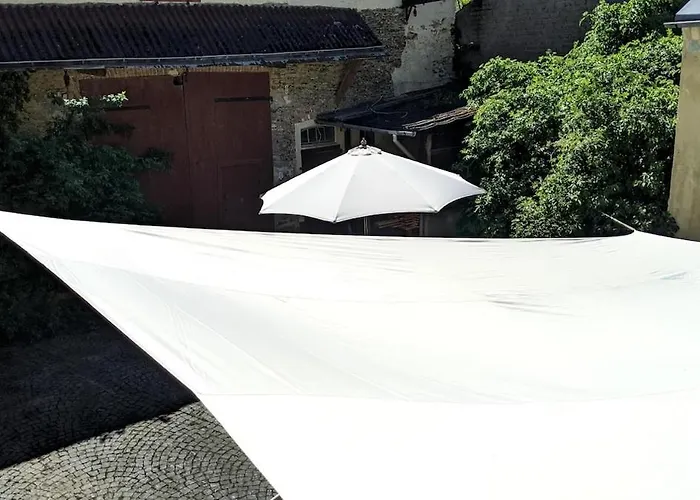 Ferienhaeuschen Mit Hof In Dom wakacyjny Birlenbach