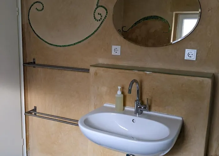 Ferienhaeuschen Mit Hof In Birlenbach